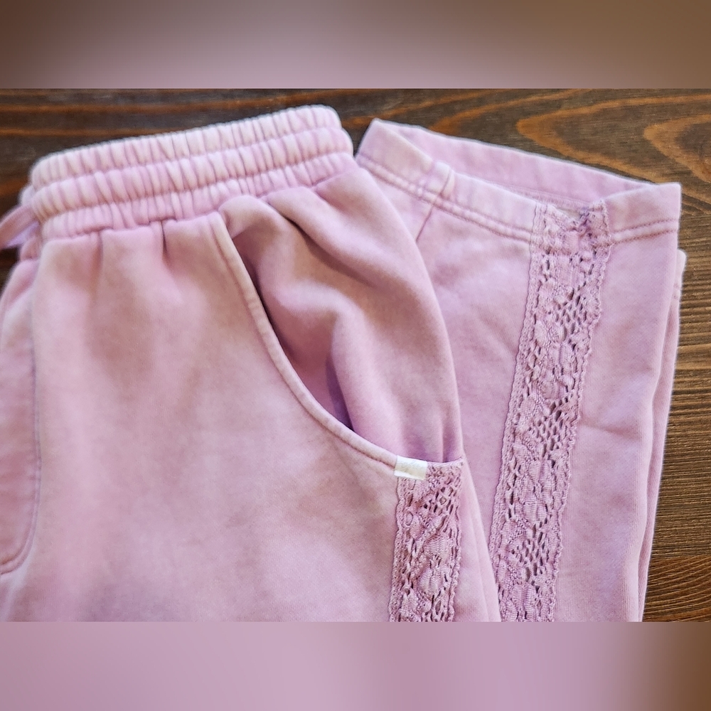 Out From Under Jayden Lace-Inset Sweatpant Size Small - Picture 4 of 6